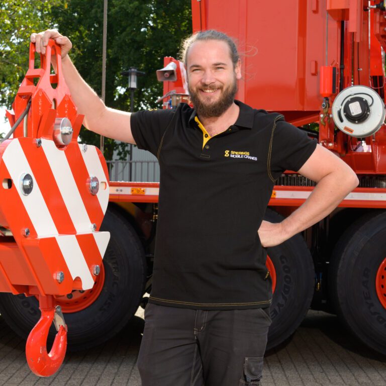 Niek Bergevoet -  - Spierings Mobile Cranes